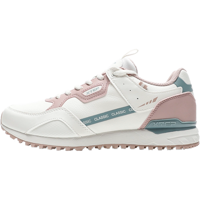 特步冬季新款防水皮面运动鞋