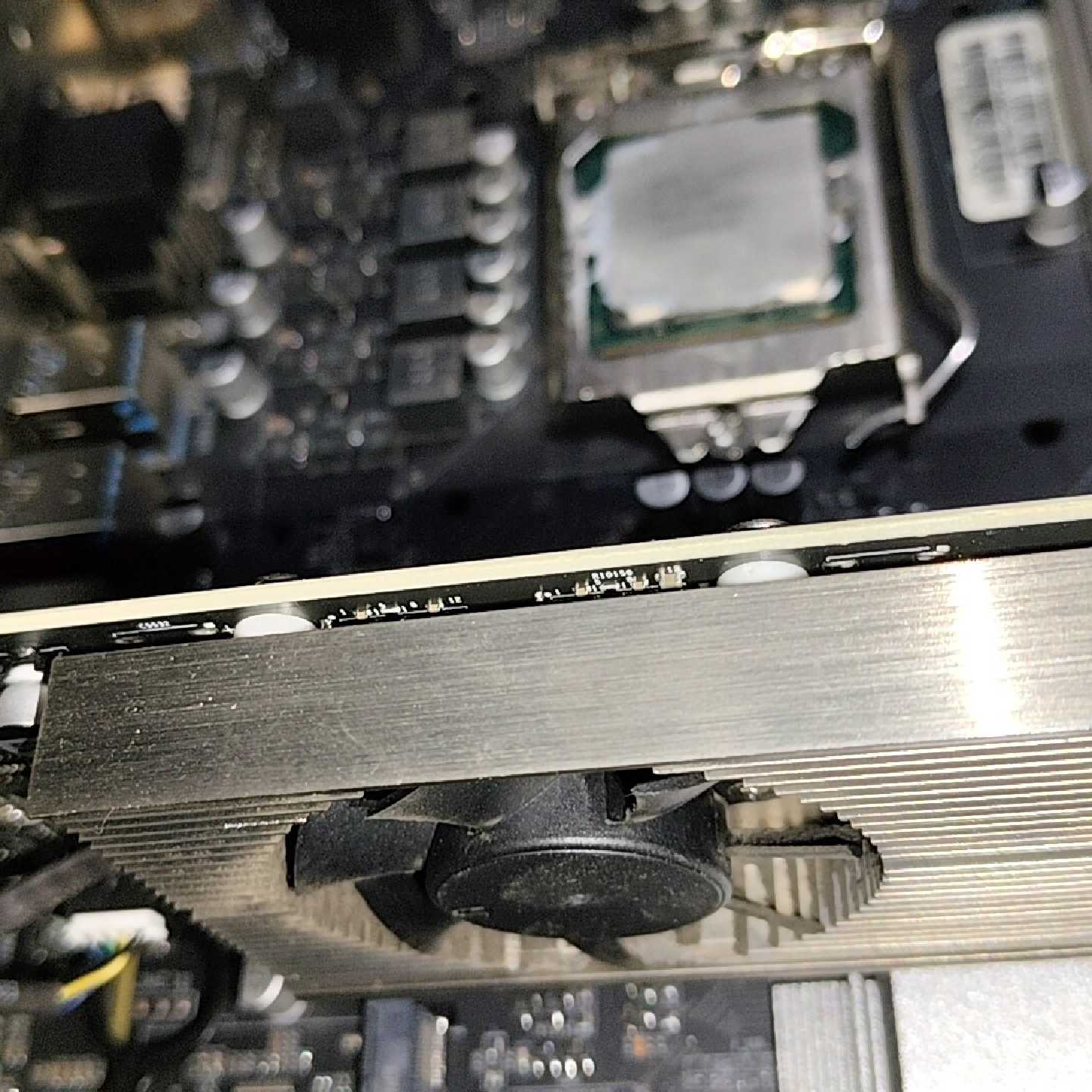 询价蓝戟Intel Iris Xe Index DG1 4G显卡议价图片