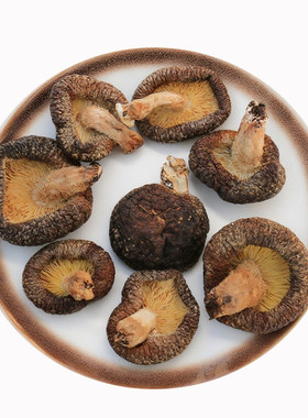 四川野生香菇无硫熏肉厚菇香浓郁