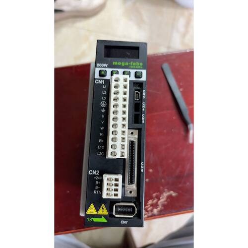 询价下单mega-fabs伺服驱动器 D2-0423-S-B0-2，