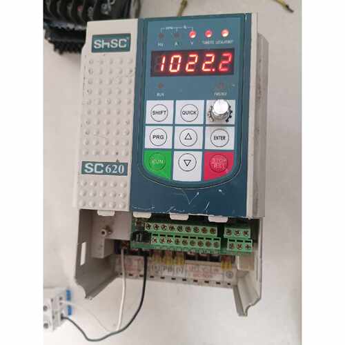 议价SHSC变频器SC620G1.5P2.2三相380V输维修
