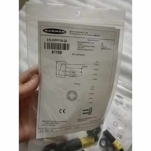 溢价-S18-2VPFF150-Q8邦纳传感器，未开封