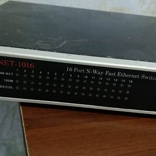 溢价-NET-1016以太网交换机 如图