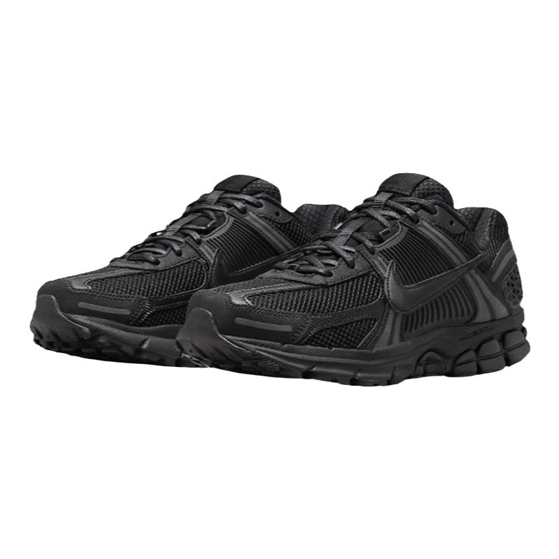 甜瓜体育NikeAirZoom低帮跑步鞋