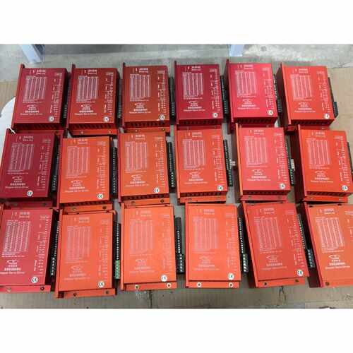 在线议价YAKO研控闭环驱动器SSD2608H，还有2台，100