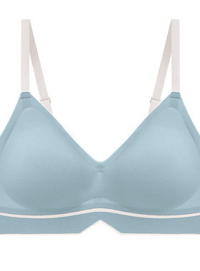 小胸聚拢薄款无痕收副乳运动文胸
