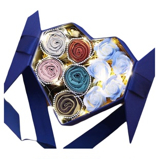 新年情人节男朋友生日礼物送男生老公惊喜实用高级感男士内裤花束