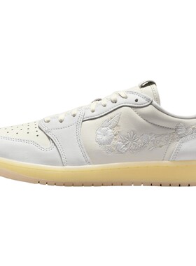 NIKE耐克男子AIR JORDAN 1 RETRO运动训练篮球鞋IF4391-100