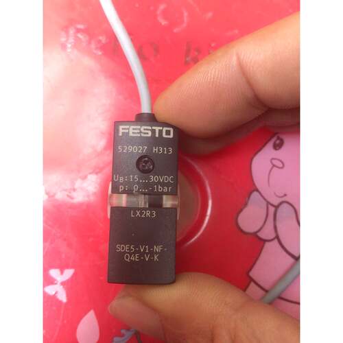 压力传感器SDE5-V1-NF-Q4E-V-K-询价
