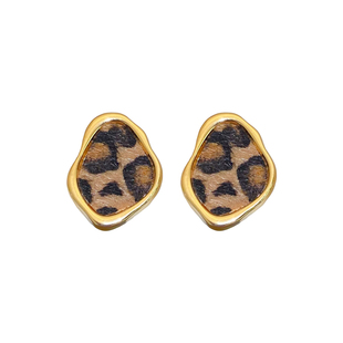 秋冬美拉德法式气质豹纹不规则几何耳钉独特马毛绒斑点耳环耳饰品