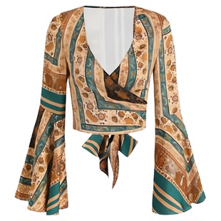 Printed horn long sleeved shirt for women 印花喇叭长袖上衣女