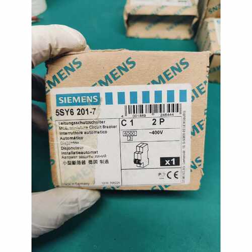 下单前咨询西门子微型断路器，型号5SY6201-7，2极C1A，分断6