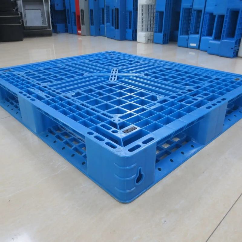 田字网格塑料托盘新料加钢管垫仓板仓库物流专用板带挂钩塑料卡板