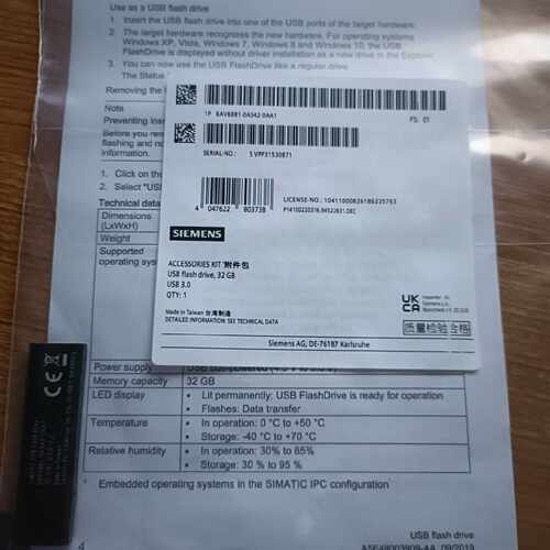 议价西门子6AV6881-0AS42-0AA1/USB 闪存驱动器 32 GB