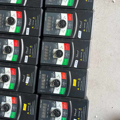 询价-日业变频器1.5KW CM530H-4T1R5GB