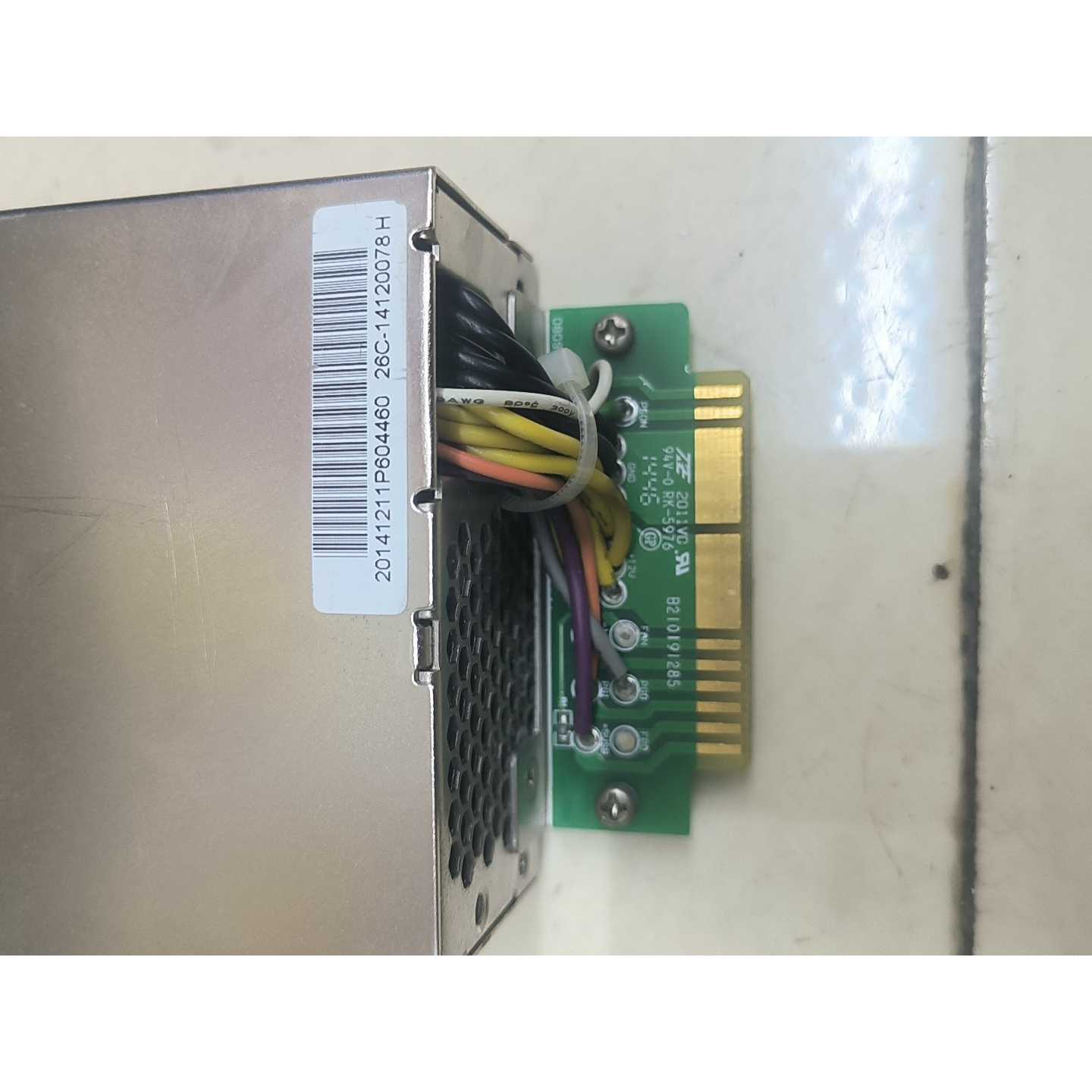 议价新巨电源 P1S-2300V-R,300W输,12V 24