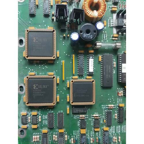 XC3030A  PC84BKJ0405