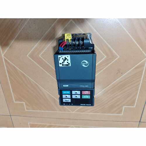 询ZVDL变频器DF900S0015T2B功率220V