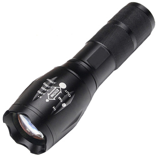 应急灯照明消防充电家用蓄电池安保防爆探照灯远射变焦强光手电筒