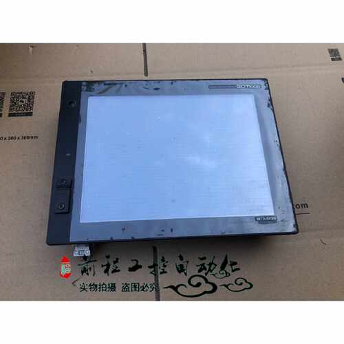 议价GT1585-STBA GT15-RS2T4-9P 三菱GT1585系列原装触摸屏 询价