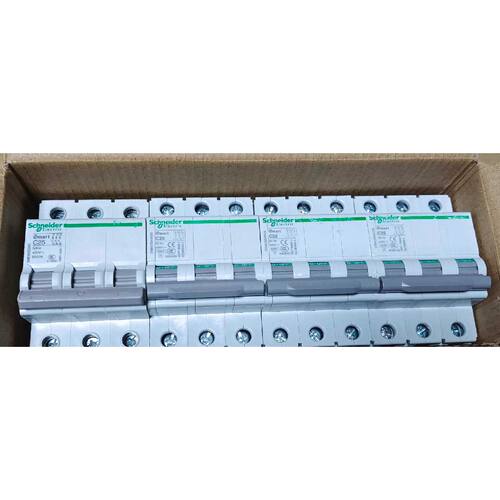 【议价-可维修】  O32N3C25 空气开关 3P /均有货