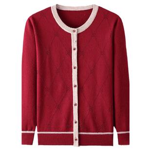 奶奶秋冬新款宽松女喜婆婆外套圆领本命年大红色针织开衫长袖毛衣