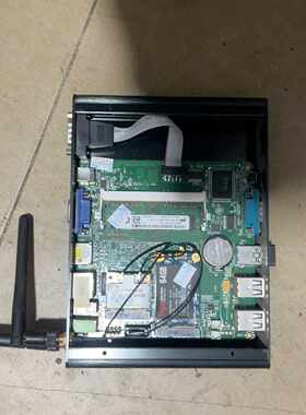 ，4G内存64G固态硬盘，没有盖子 没有盖子 看清下单 下-议价