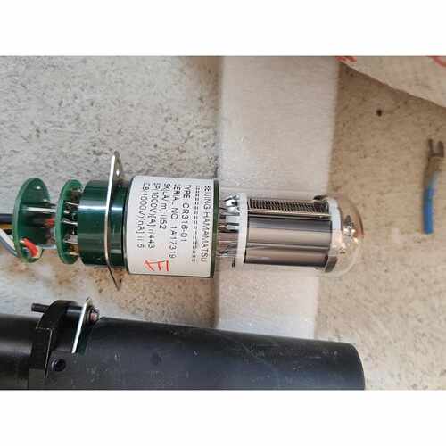 溢价-滨松CR316-01 光电倍增管     4个