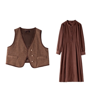 大码女装秋冬新款两件套装美拉德收腰显瘦胖MM气质马甲长袖连衣裙