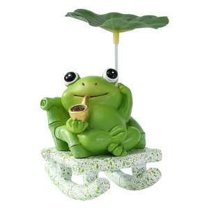 萌趣可爱悠哉青蛙呱呱来财摇摇椅茶宠小摆件桌面装饰治愈解压礼物