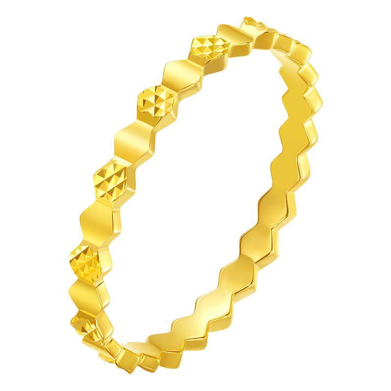 周大生黄18K金蜂巢戒指素圈戒指叠戴指环尾戒送女友新年礼物