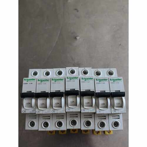 下单前咨询施耐德/Schneider 1P空气开关，型号iC65N-C
