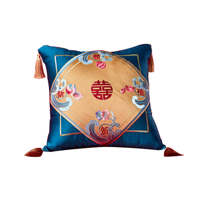 大红色新房喜庆结婚陪嫁小抱枕