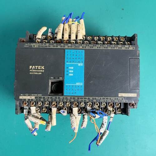 溢价-永宏PLC，型号：FBs-40MAT2-AC，，实物