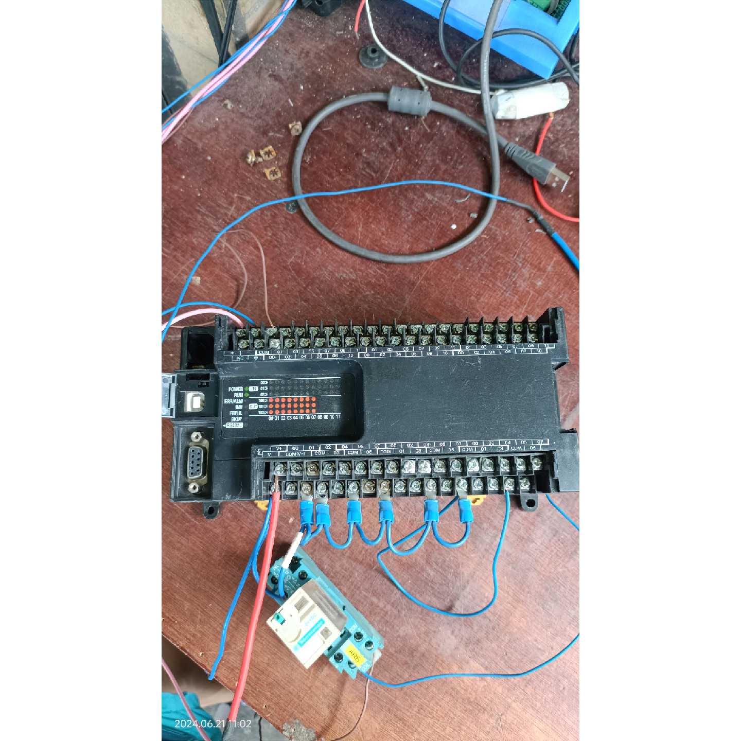 议价欧姆龙CP1E-N60SDT-D, 淘汰设备剪线拆机件一个,