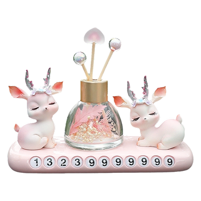 亦舟一路平安鹿汽车摆件临时停车