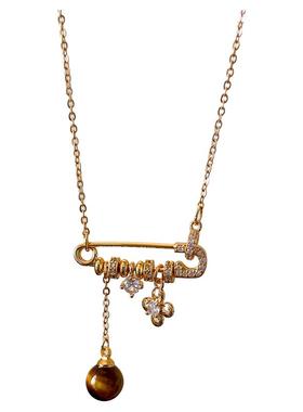 金色别针四叶草虎眼石吊坠项链