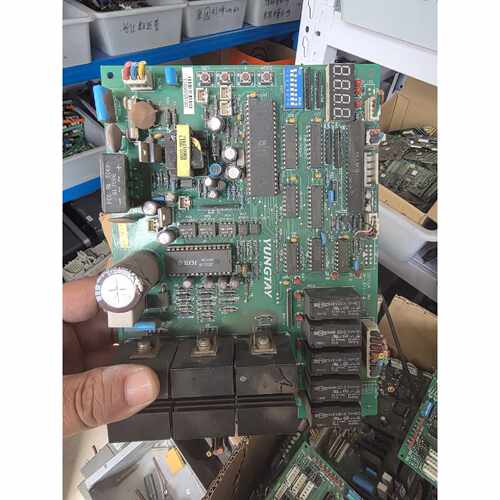 议价！永大电梯门机板XDRB2通用型DD003707原装DD0