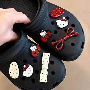hellokitty洞洞鞋配饰黑色蝴蝶结高级感diy鞋花可拆卸扣可爱装饰
