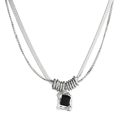 小众设计黑白锆石锁骨风项链