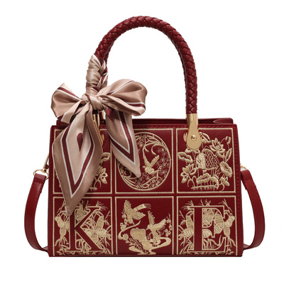 红色刺绣新娘伴手礼托特包包