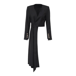 莱芙艾迪儿女装新款V领不规划设计感修身系带短外套通勤商场同款