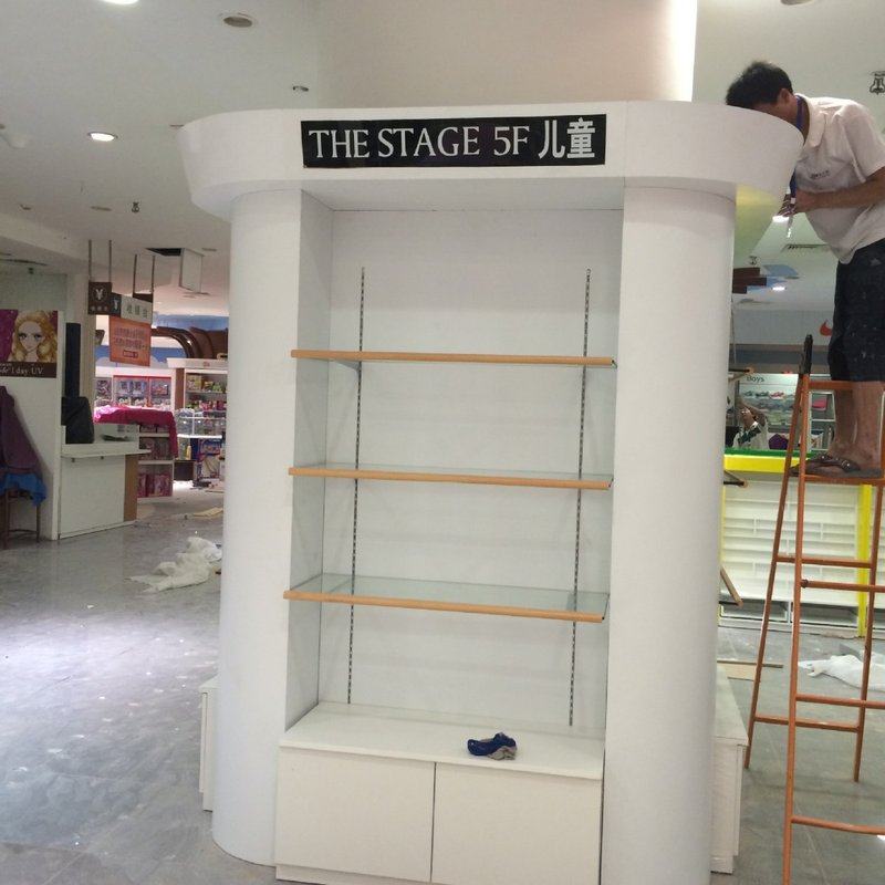 异形木质烤漆包柱展柜 商场超市多功能摆放玩具柜 衣帽鞋子展示柜