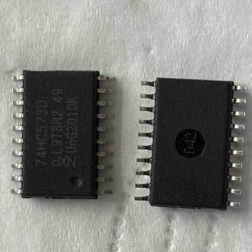 溢价-NXP  74HC573D  一盘 2000粒
