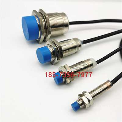 议价全新施耐德接近开关传感器XS218BLNAL2 XS218BLPAL2 XS218B4P