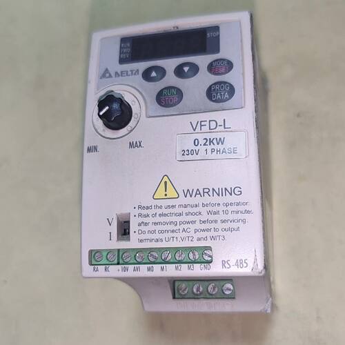 变频器V002L21A  0.2KW 220V，功能询价