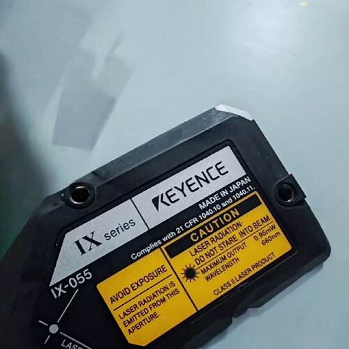 【请询价】项目剩余一个基恩士IX-055激光传感器，日本原装进口，