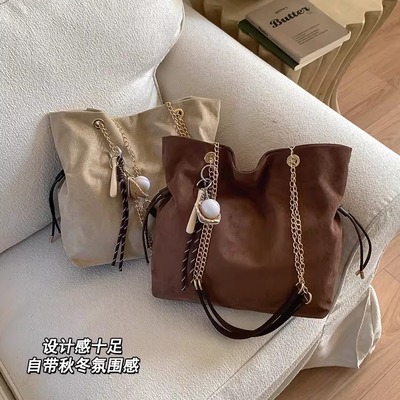 单肩包女款2025新款时尚高级感手提包包小众轻奢大容量通勤托特包