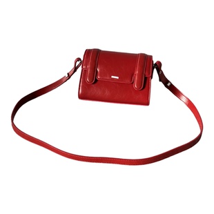 【猫店下架款】真皮牛皮小方包新款复古红色小方包通勤单肩斜挎包