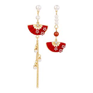 新中式国风扇子流苏耳环女轻奢珍珠红色不对称耳坠新年长款耳饰